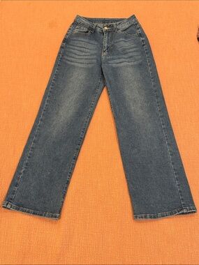 High-Waist Wide Leg Jeans in blue fade W27L28